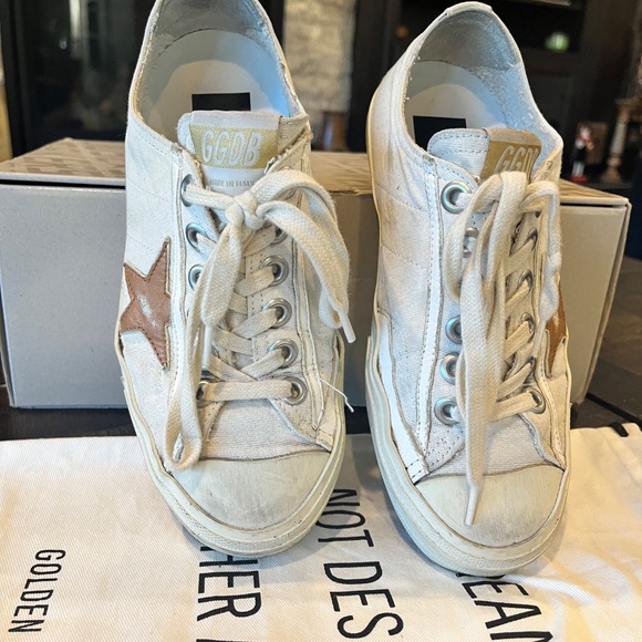 Golden Goose Sneakers - Picture 4 of 13